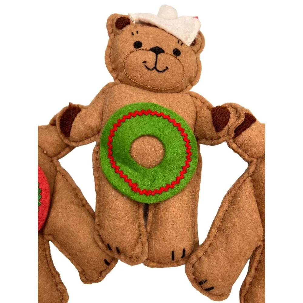 Adorable Felt Teddy Bear Christmas Garland 
